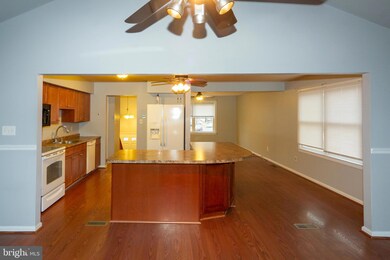 27 Lawrence Ln, Westampton, NJ 08060 - photo 4