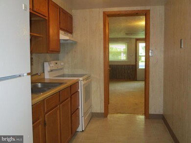 24066 N Patuxent Beach Rd, California, MD 20619 - photo 3