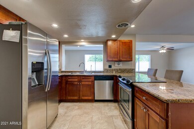 4048 W Laurel Ln, Phoenix, AZ 85029 - photo 7