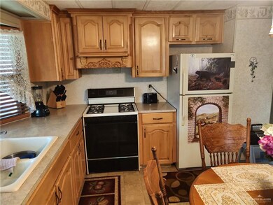 863 Clark St, Donna, TX 78537 - photo 7