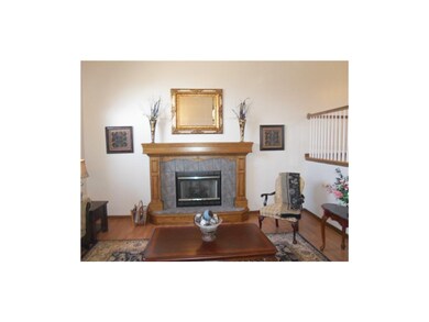 701 S Sunset Ln, Raymore, MO 64083 - photo 5