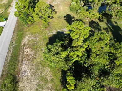 1429 NE 37th St, Cape Coral, FL 33909 - photo 6