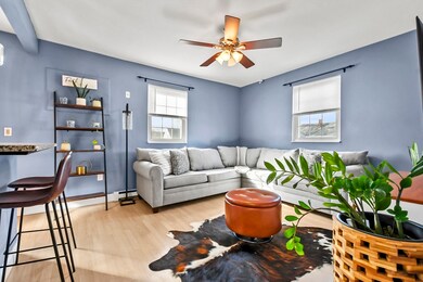 14 W Water St unit 3, Wakefield, MA 01880 - photo 4