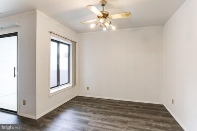 115 Charlotte Way unit 204, Enola, PA 17025 - photo 5