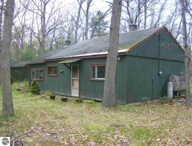 5832 Salisbury Rd, Hale, MI 48739 - photo 3