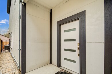 7803 Tierwester St, Houston, TX 77021 - photo 4