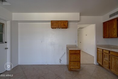 4814 W Cypress St, Phoenix, AZ 85035 - photo 7