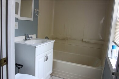 5 Frankfort St, Cranston, RI 02910 - photo 4