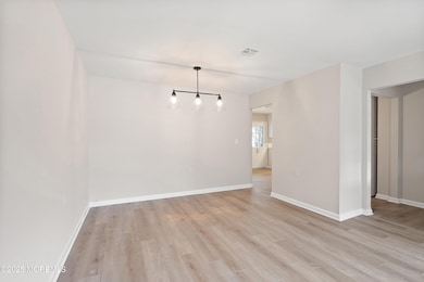 1087B Argyll Cir, Lakewood, NJ 08701 - photo 5