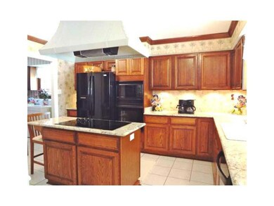 Kitchen. 5