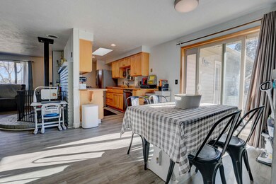 1935 SW 20th St, Redmond, OR 97756 - photo 7