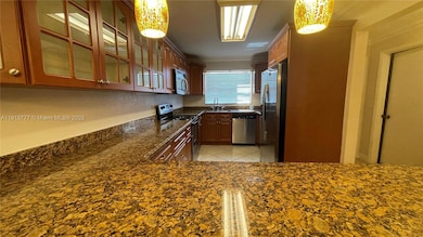 9113 Limetree Ln unit 170, Pembroke Pines, FL 33024 - photo 7