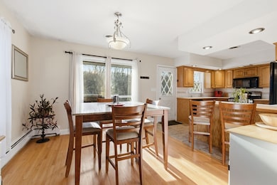 78 Dunstable Rd, Westford, MA 01886 - photo 5