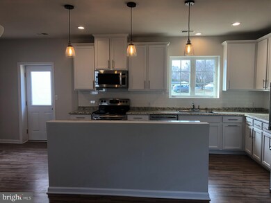 13548 S View Rd, Newburg, MD 20664 - photo 6