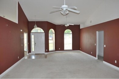 Living room (2)