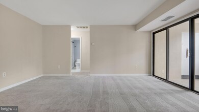 9653 Whiteacre Rd unit B2, Columbia, MD 21045 - photo 7