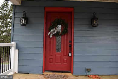 334 Stafford Dr unit B, Catonsville, MD 21228 - photo 2