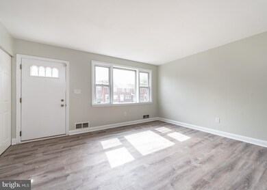 4844 Carmella Dr, Halethorpe, MD 21227 - photo 3