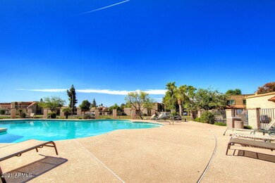 6826 S Snyder Ln, Tempe, AZ 85283 - photo 4