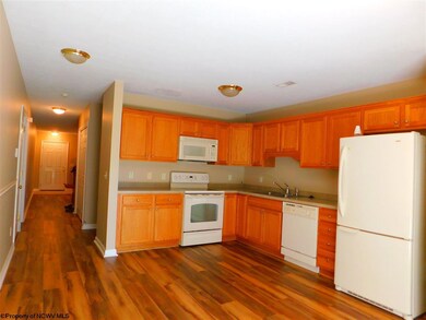 54 Barrington Ct, Bridgeport, WV 26330 - photo 5