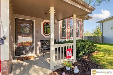 7916 Rock Creek Cir, Omaha, NE 68138 - photo 6