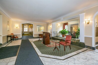 77-15 113 St unit 6L, Forest Hills, NY 11375 - photo 6