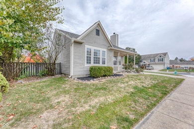 8496 Blacksmith Ct, Fishers, IN 46038 - photo 3