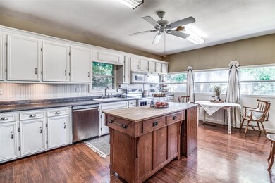 1505 E Fm 120, Denison, TX 75021 - photo 3