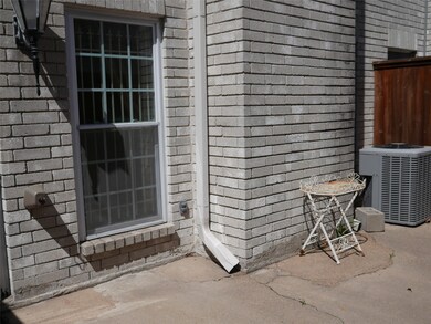 PRIVATE PATIO