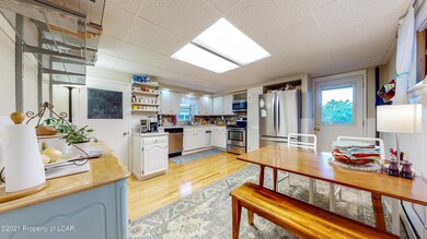 28 E Union St, Nanticoke, PA 18634 - photo 6