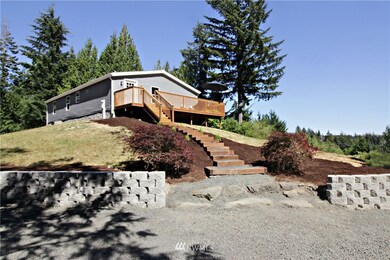 4145 E Grapeview Loop Rd, Grapeview, WA 98546 - photo 2