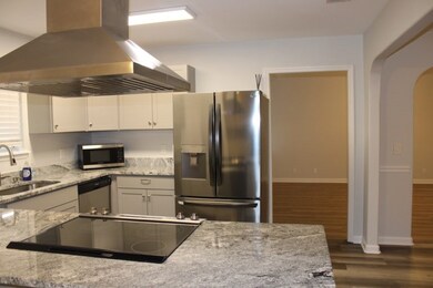 110 Sandalwood Dr, Brunswick, GA 31525 - photo 7