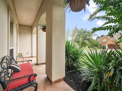 Spacious front covered patio