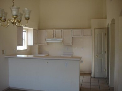 15316 Marburn Ct, Horizon City, TX 79928 - photo 5