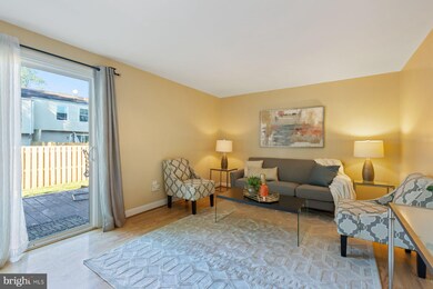 17660 Kohlhoss Rd, Poolesville, MD 20837 - photo 7