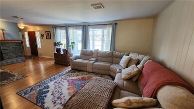 204 Old Orchard Dr, Easton, PA 18045 - photo 4