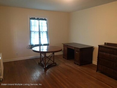 181 3rd St unit 1st Floor, Staten Island, NY 10306 - photo 5