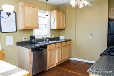 Kitchen2