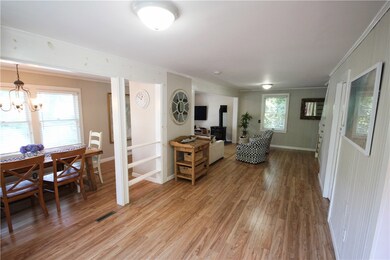 39 Chachapacasset Rd, Barrington, RI 02806 - photo 3