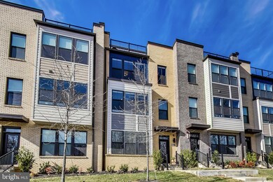 12022 N Shore Dr, Reston, VA 20190 - photo 2