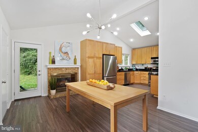 14901 Piney Grove Ct, North Potomac, MD 20878 - photo 7