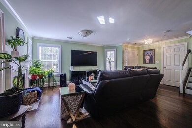 20046 Gateshead Cir, Germantown, MD 20876 - photo 6