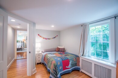 618 Dennett St, Portsmouth, NH 03801 - photo 7