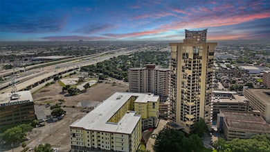 The Bristol unit 2301, Houston, TX 77056 - photo 4