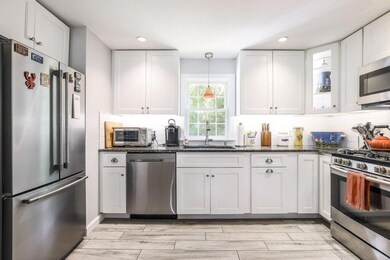 6 Deveau Lane_011.jpg-SMALL