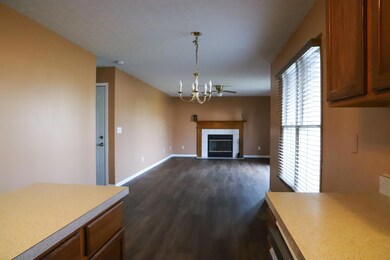 family room kitchen