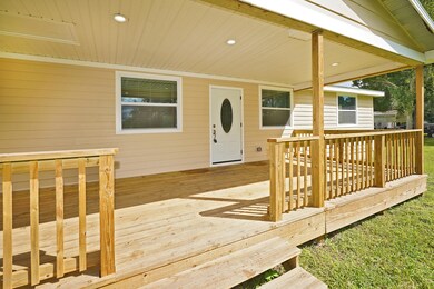 3395 Grape St-23