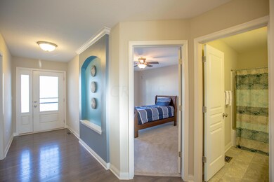 Front Hall/Entry