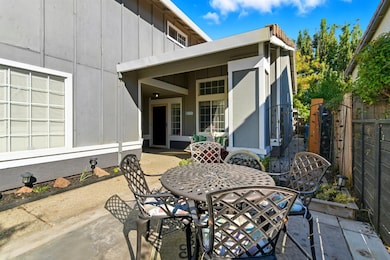 8885 Springhurst Dr, Elk Grove, CA 95624 - photo 6