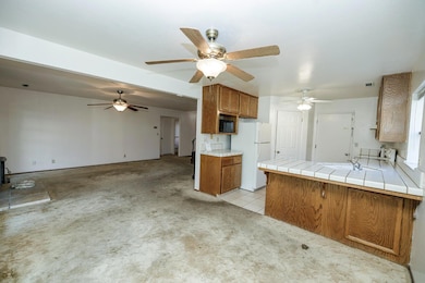 2516 Walnut Grove Way, Modesto, CA 95355 - photo 4